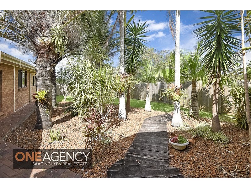 23 Gramby Street, Bellbird Park QLD 4300