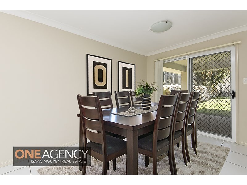 256 Alawoona Street, Redbank Plains QLD 4301