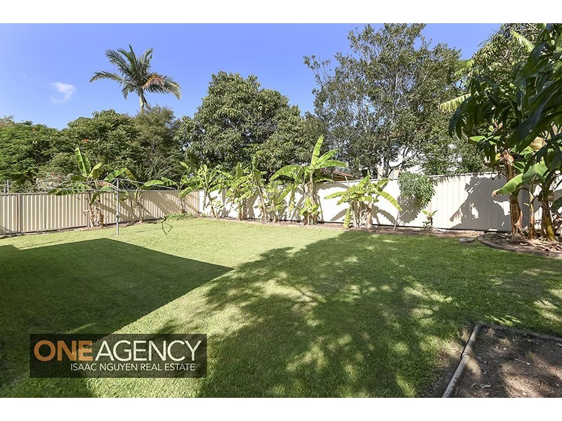 3 Bampi Street, Durack QLD 4077