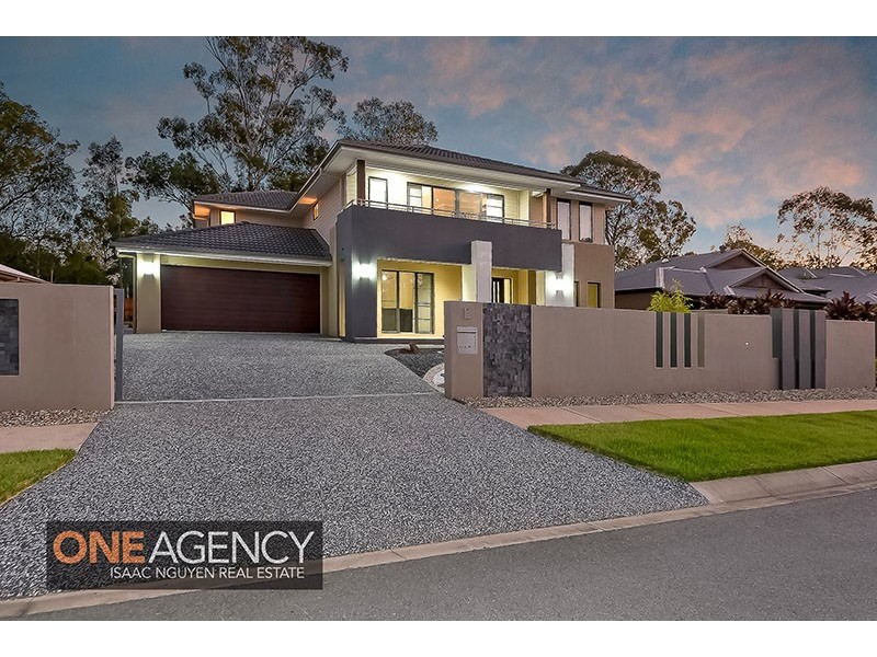 4 Conlan Court, Augustine Heights QLD 4300