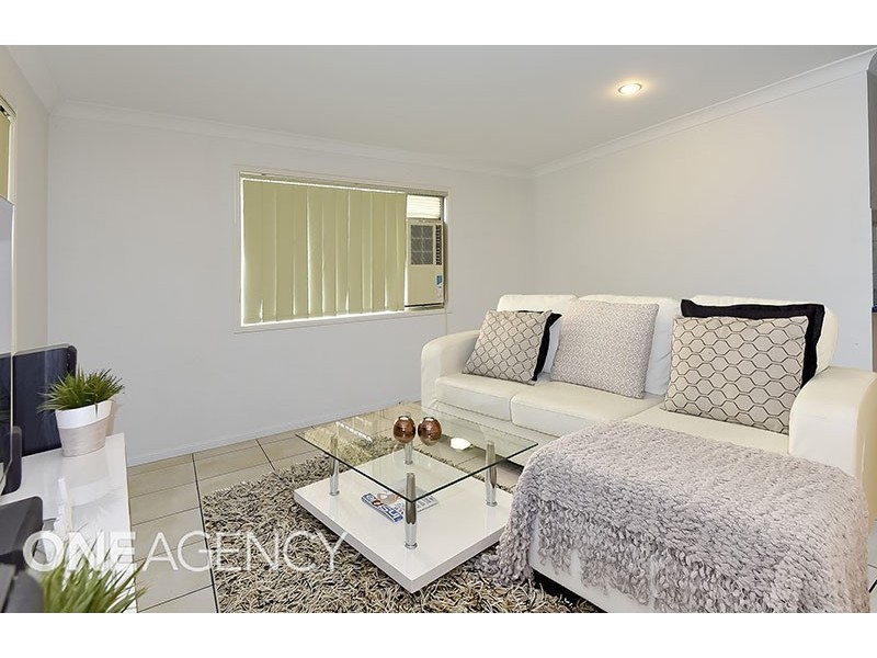 9 Della Ricca Pl, Forest Lake QLD 4078