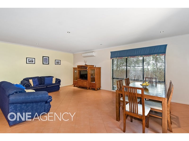 21 Toorak Place, Forest Lake QLD 4078
