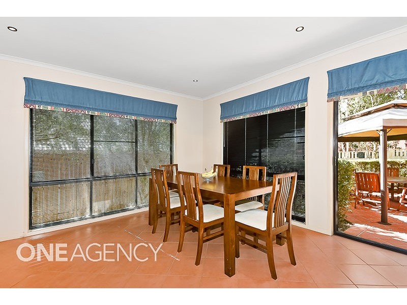 21 Toorak Place, Forest Lake QLD 4078