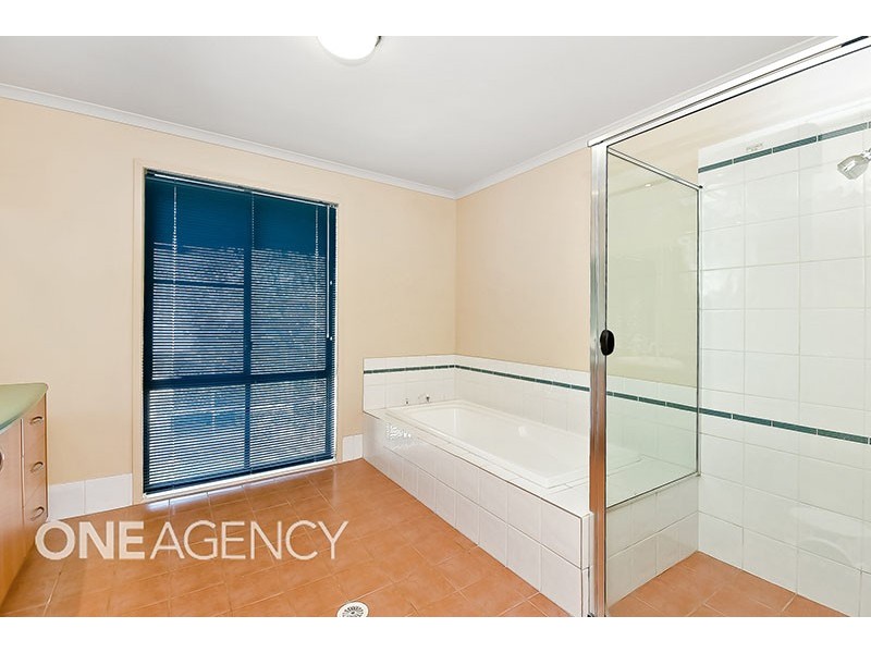 21 Toorak Place, Forest Lake QLD 4078