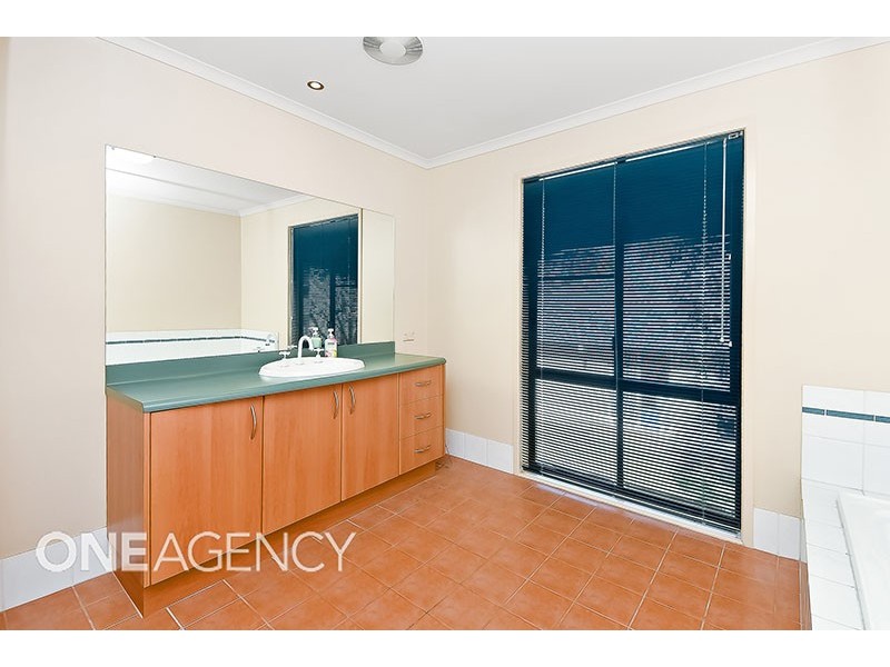 21 Toorak Place, Forest Lake QLD 4078
