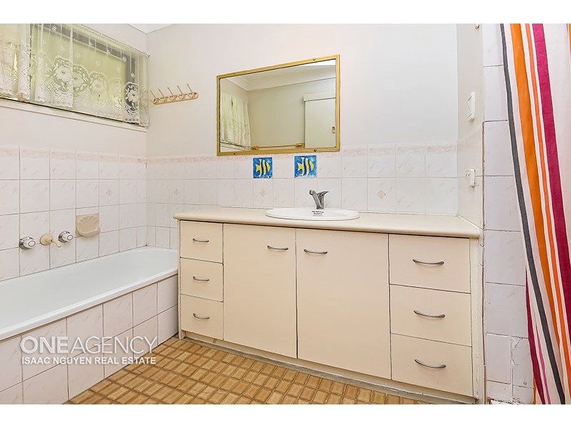 74 Station Road, Bethania QLD 4205