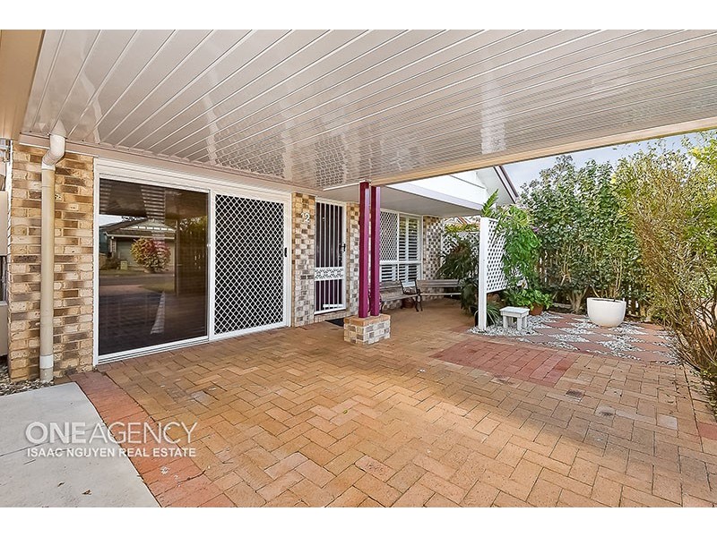 12 Pinaster Street, Forest Lake QLD 4078