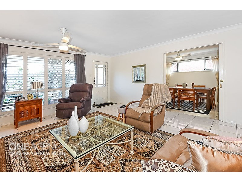 12 Pinaster Street, Forest Lake QLD 4078