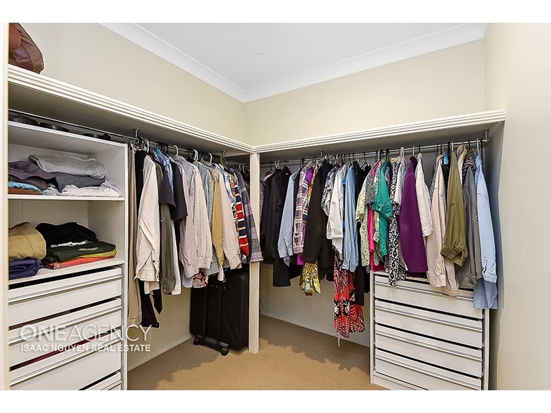 5 Bribie Pl, Forest Lake QLD 4078