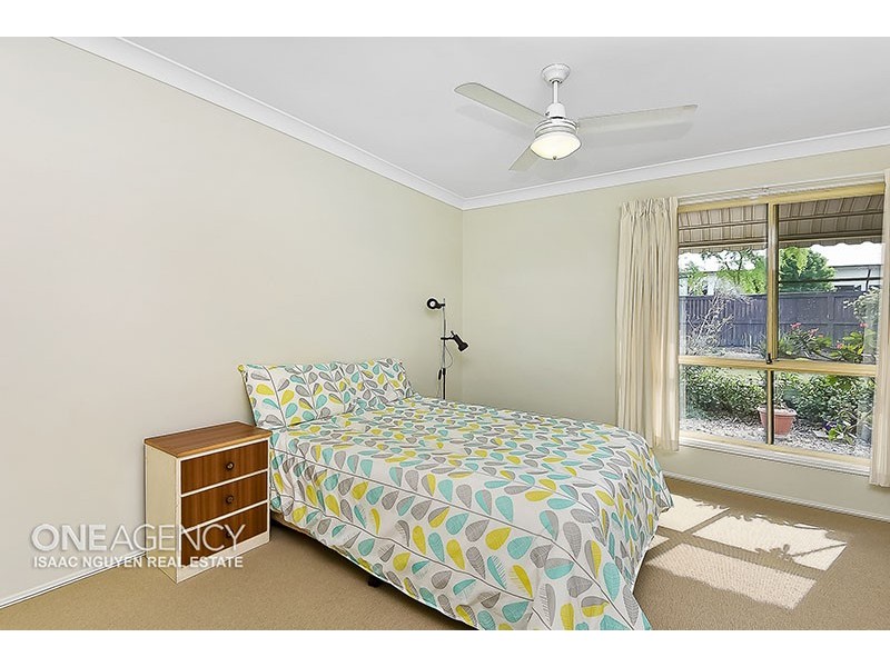 5 Bribie Pl, Forest Lake QLD 4078