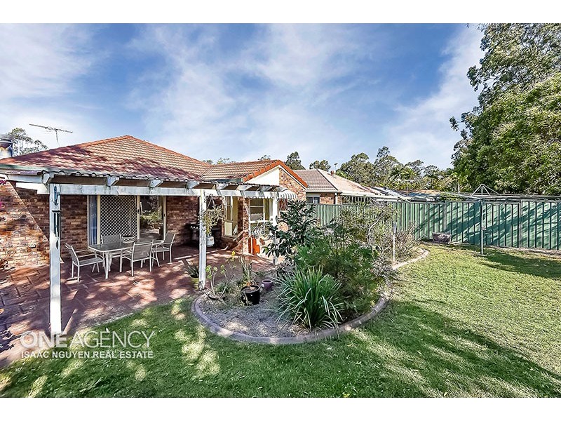5 Bribie Pl, Forest Lake QLD 4078
