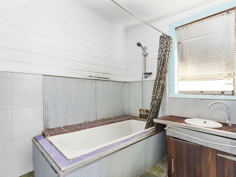 2 Crocus Street, Inala QLD 4077