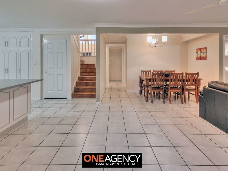 14 Narooma Street, Sunnybank QLD 4109