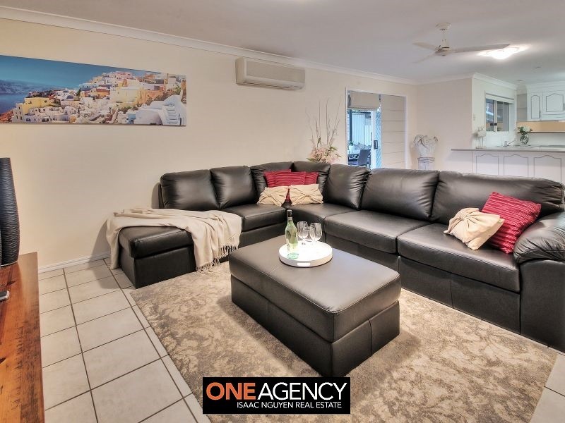 14 Narooma Street, Sunnybank QLD 4109