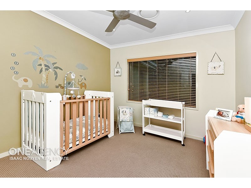 3 Brigid Blvd, Augustine Heights QLD 4300