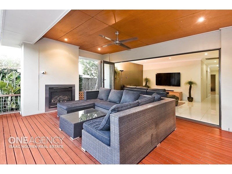 3 Brigid Blvd, Augustine Heights QLD 4300