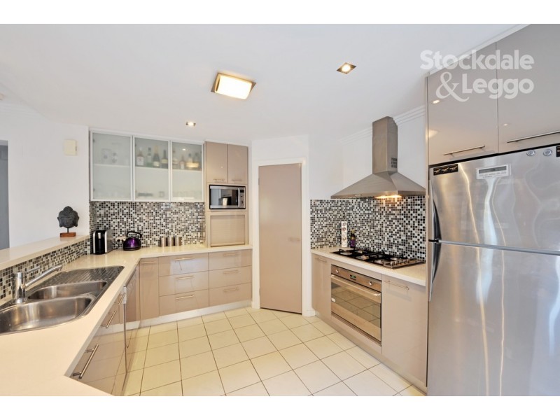 2 Elm Terrace, Shepparton VIC 3630
