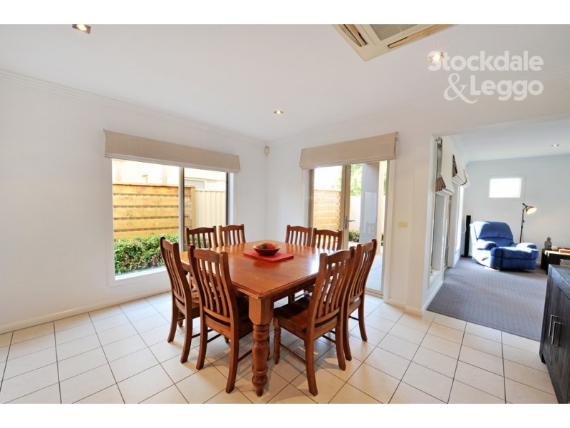 2 Elm Terrace, Shepparton VIC 3630