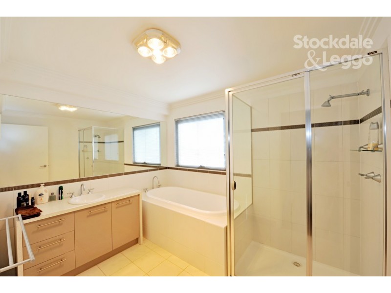 2 Elm Terrace, Shepparton VIC 3630