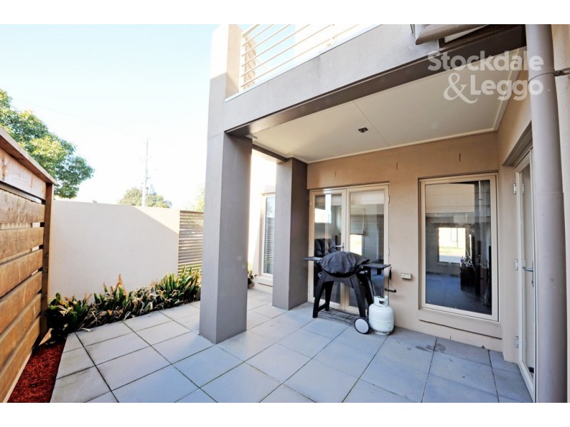 2 Elm Terrace, Shepparton VIC 3630