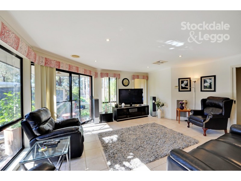 17 Mokoan Avenue, Kialla VIC 3631