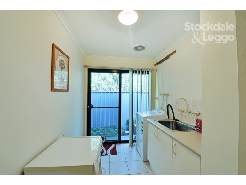 17 Mokoan Avenue, Kialla VIC 3631