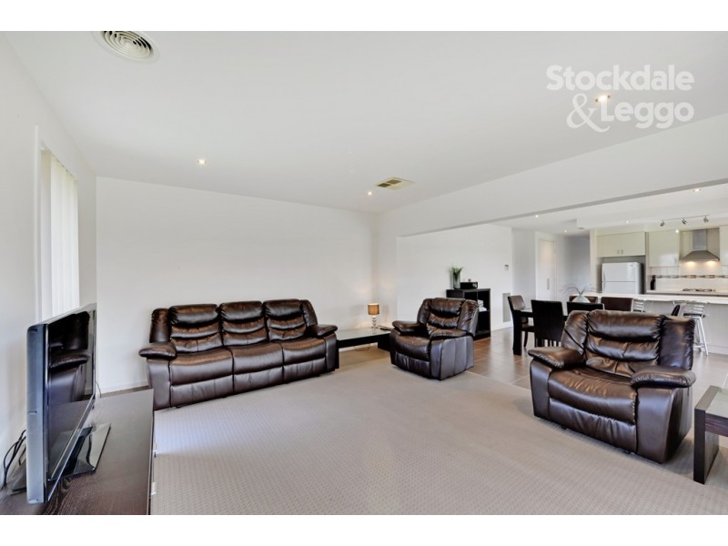 8 Jersey Crescent, Shepparton VIC 3630