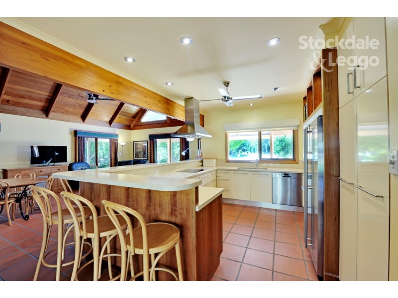 26 Park Avenue, Grahamvale VIC 3631