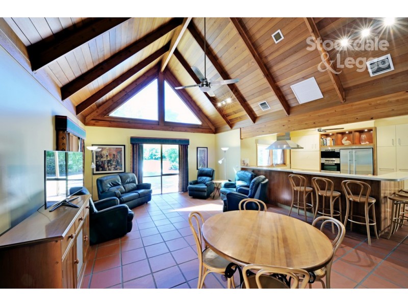 26 Park Avenue, Grahamvale VIC 3631