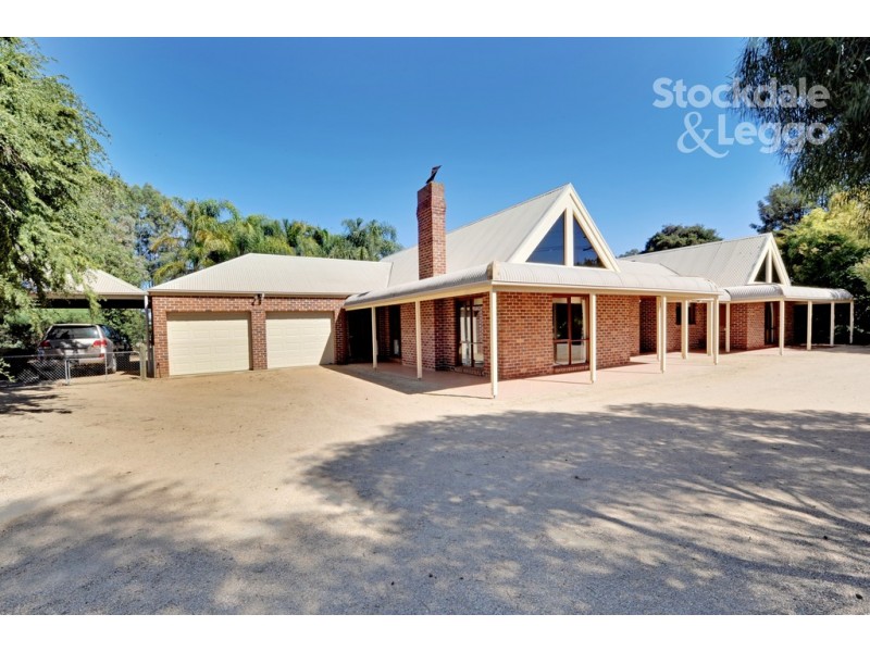 26 Park Avenue, Grahamvale VIC 3631