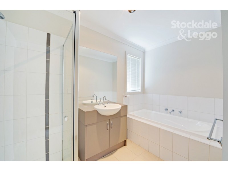 19 Westminster Avenue, Shepparton VIC 3630