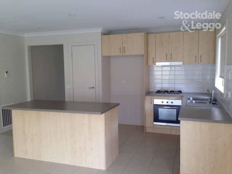 4 Westminster Avenue, Shepparton VIC 3630