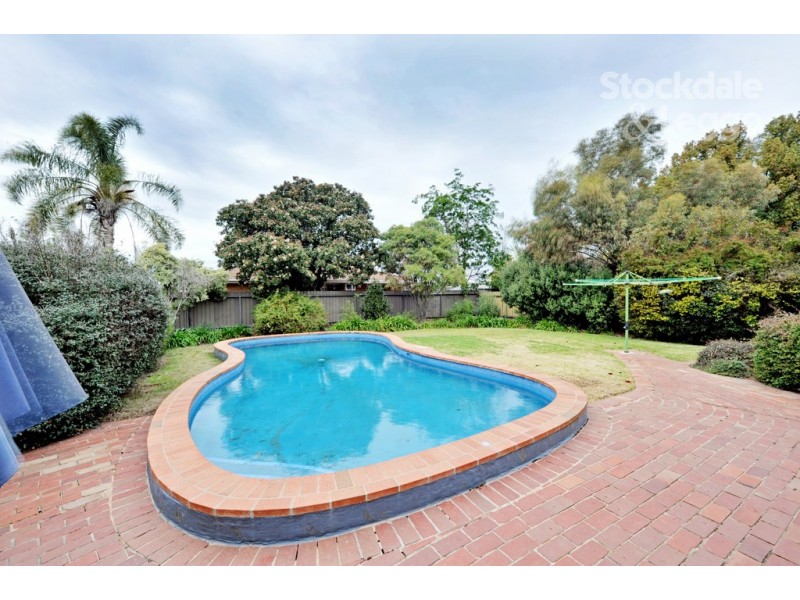27 Maude Street, Shepparton VIC 3630