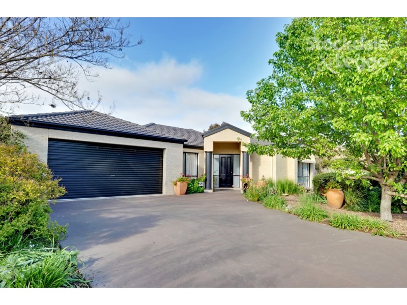 24 Menindee Crescent, Kialla VIC 3631