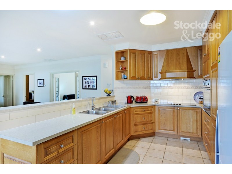 4 Malvern Court, Shepparton VIC 3630