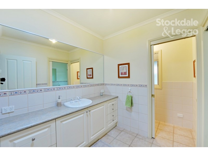 4 Malvern Court, Shepparton VIC 3630