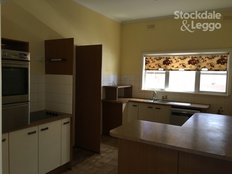 8 Waranga Street, Shepparton VIC 3630