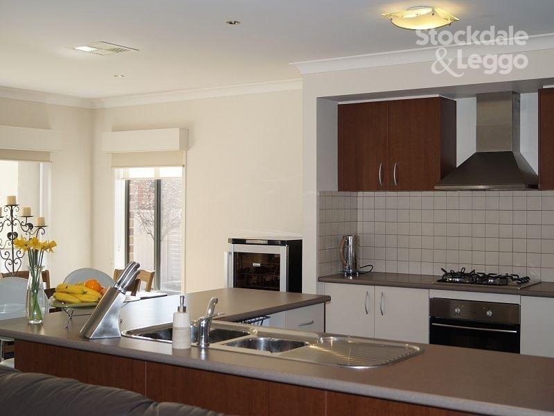 3 Greybox Way, Kialla VIC 3631