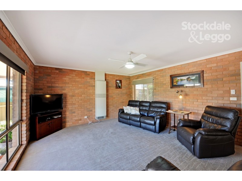 13 Dampier Avenue, Shepparton VIC 3630