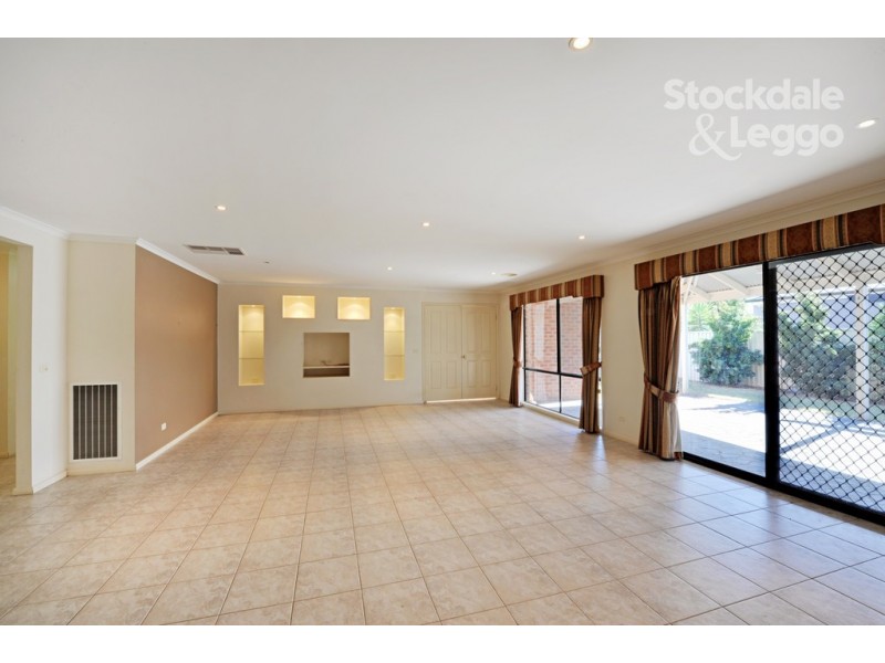 8 Bellemara Drive, Mooroopna VIC 3629
