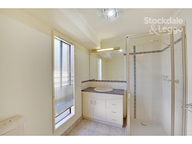 8 Bellemara Drive, Mooroopna VIC 3629