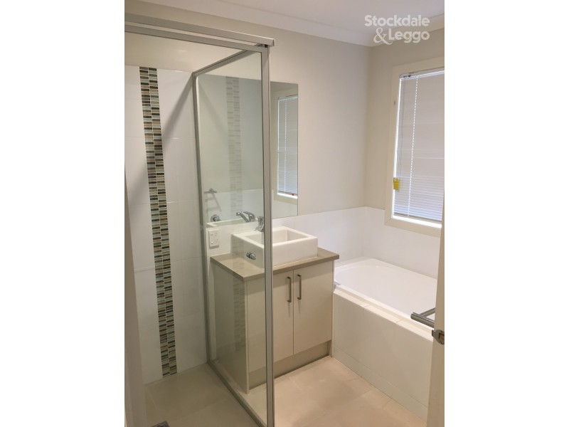 64 Olympic Avenue, Shepparton VIC 3630