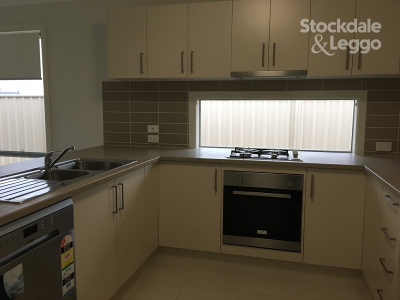 64 Olympic Avenue, Shepparton VIC 3630