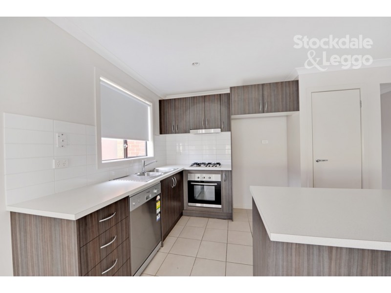 33 Grampians Parade, Shepparton VIC 3630