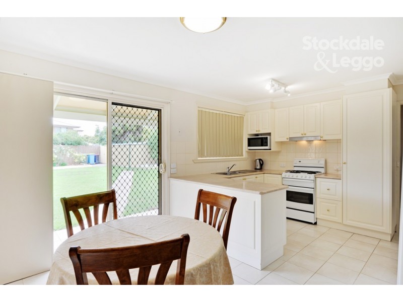 24 Rostrata Crescent, Mooroopna VIC 3629