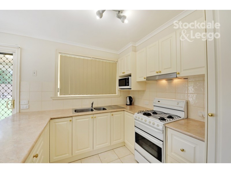 24 Rostrata Crescent, Mooroopna VIC 3629