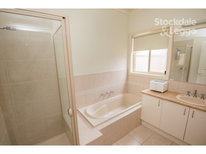 2/62 Edward Street, Shepparton VIC 3630