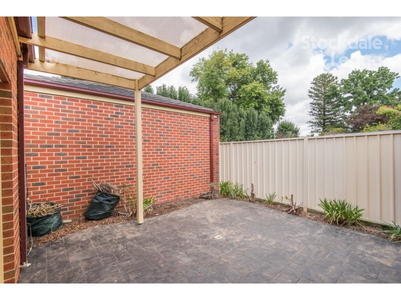 2/62 Edward Street, Shepparton VIC 3630
