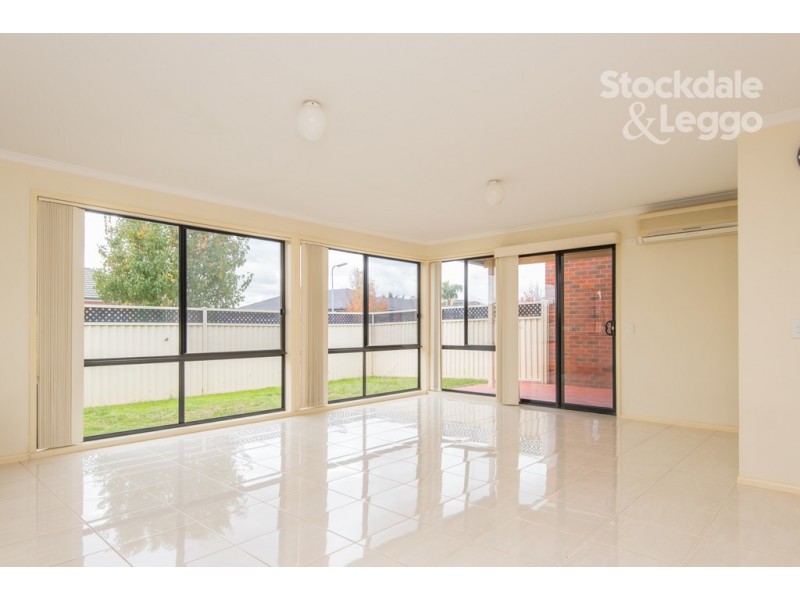 33 Perrivale Drive, Shepparton VIC 3630