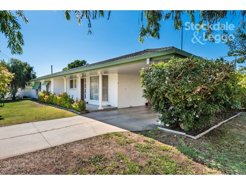 28 Nicholls Avenue, Shepparton VIC 3630